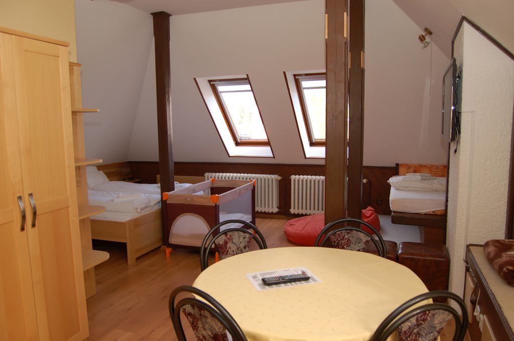 Penzion Markus Frymburk Bagian luar foto